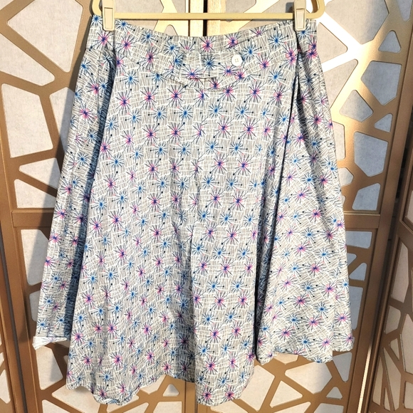 NWOT CURVY KITTEN Mod Starbust Circle Skirt - Picture 5 of 9